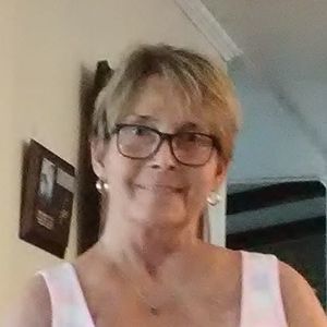 Meet your Posher, Candace